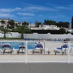 Parque De Campismo Orbitur Valverde 营地 2*