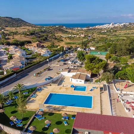 Parque De Campismo Orbitur Valverde Praia Da Luz