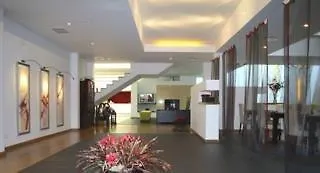 Parque De Campismo Orbitur Valverde Kemping 2*