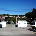 Parque De Campismo Orbitur Valverde キャンプ場