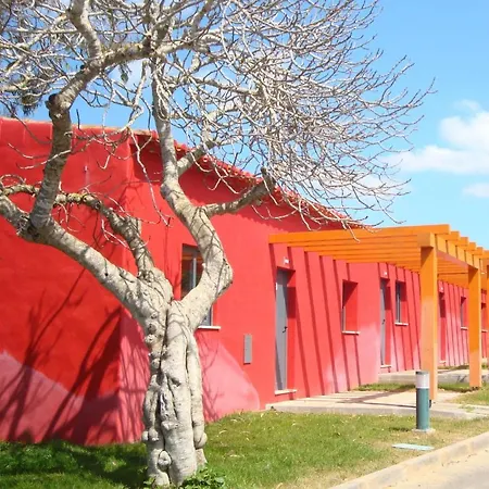 Parque De Campismo Orbitur Valverde 2*