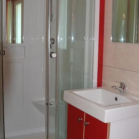 Parque De Campismo Orbitur Valverde Luz