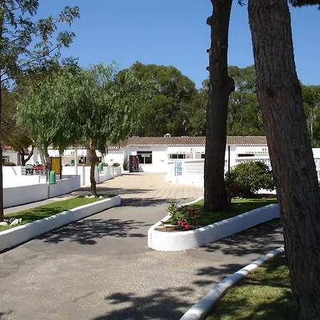 Parque De Campismo Orbitur Valverde 2*