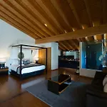 مكان تخييم Parque De Campismo Orbitur Valverde Luz